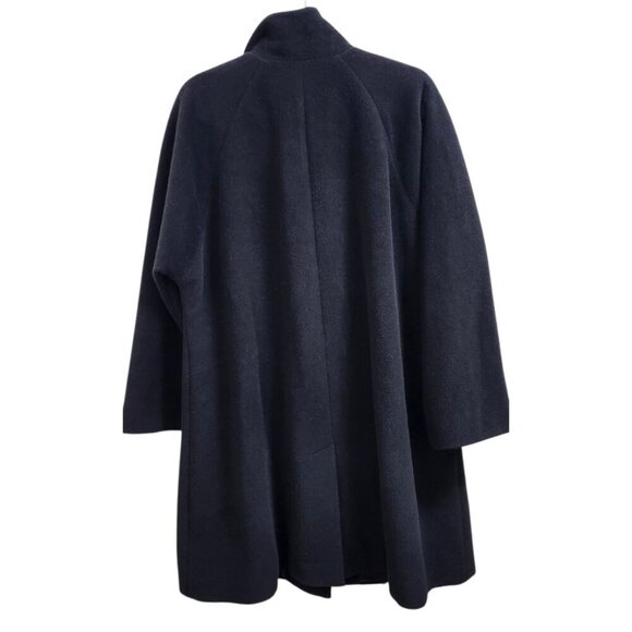 Sold - Picture 9 of 15